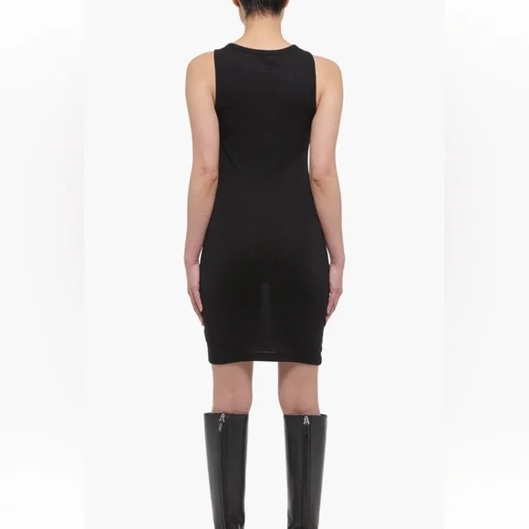 Black Sleeveless Dress - Picture 2 of 5